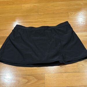 Aqua Green womens black swim skirt size xlarge .